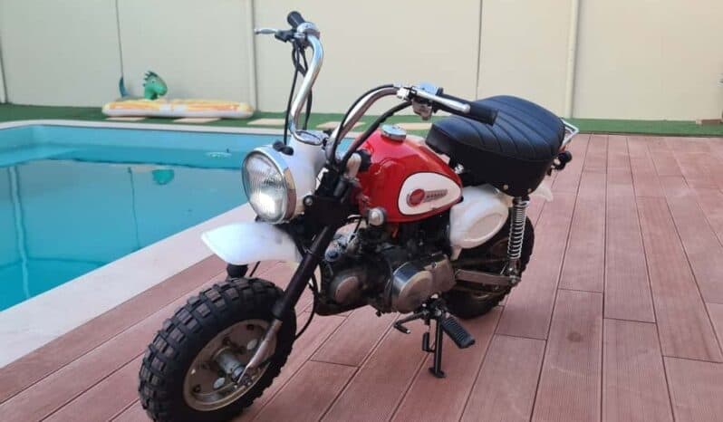 
								HONDA Z50J 1995 full									