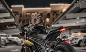 TRIUMPH Speed Triple 1050 2011