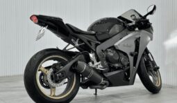 
										HONDA Cbr1000Rr Fireblade 2009 full									