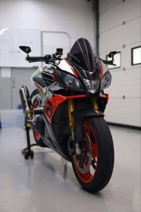 APRILIA Tuono V4 1100 Factory 2020