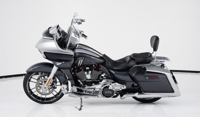 HARLEY-DAVIDSON Cvo Road Glide 117 (Fltrxse) 2019