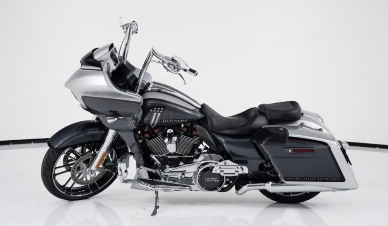 
								HARLEY-DAVIDSON Cvo Road Glide 117 (Fltrxse) 2019 full									