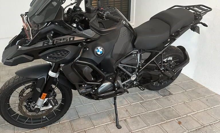 
								BMW R 1250 Gs 2023 full									