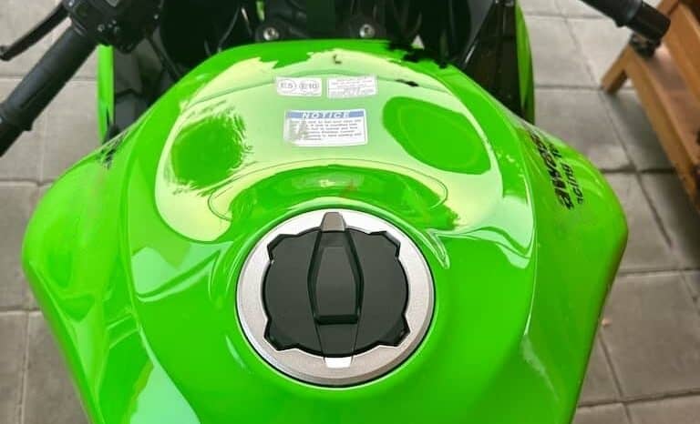 
								KAWASAKI Ninja Zx-6R Abs (636) Krt Edition 2023 full									