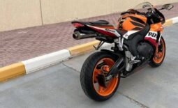 
										HONDA Cbr1000Rr Repsol 2007 full									