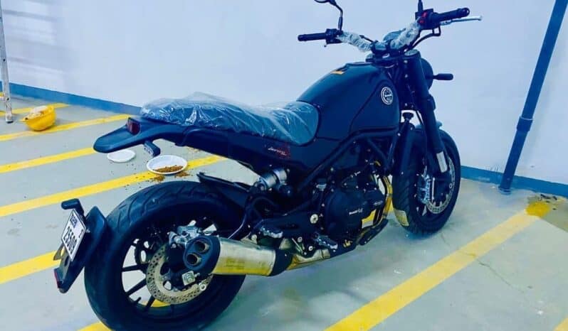 
								BENELLI Leoncino 2018 full									