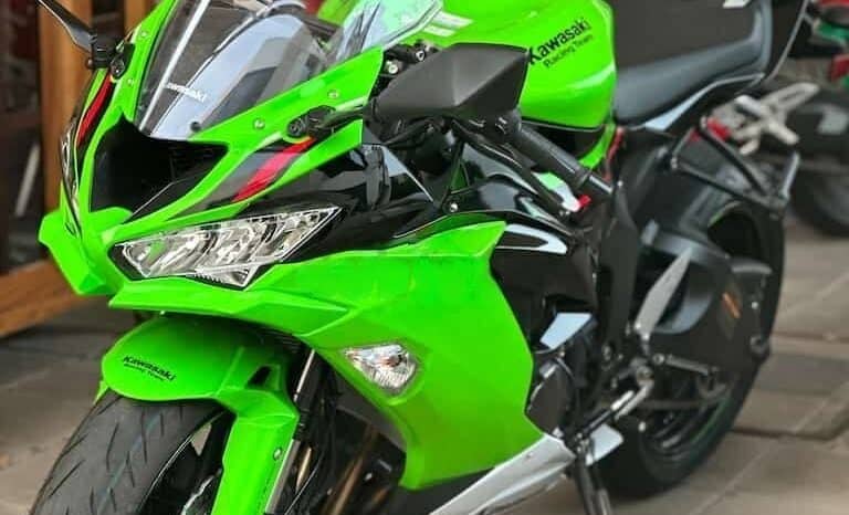 
								KAWASAKI Ninja Zx-6R Abs (636) Krt Edition 2023 full									