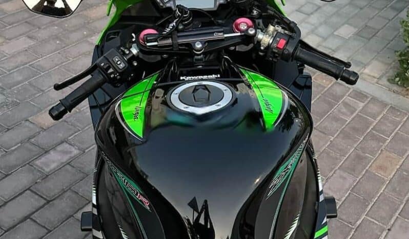 
								KAWASAKI Ninja Zx-10R 2017 full									