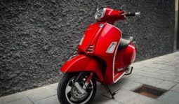 
										VESPA Gts Super Tech Hpe 300 2021 full									