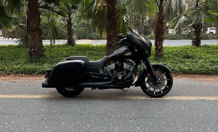 
								INDIAN Chieftain Dark Horse 2019 full									