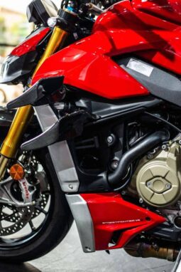 
										DUCATI Streetfighter V4 S 2021 full									