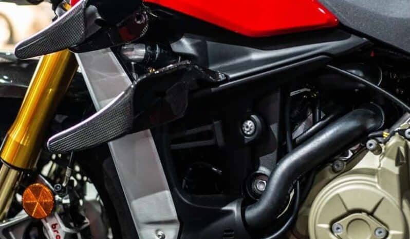 
								DUCATI Streetfighter V4 S 2021 full									