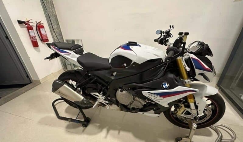 
								BMW S 1000 R 2018 full									