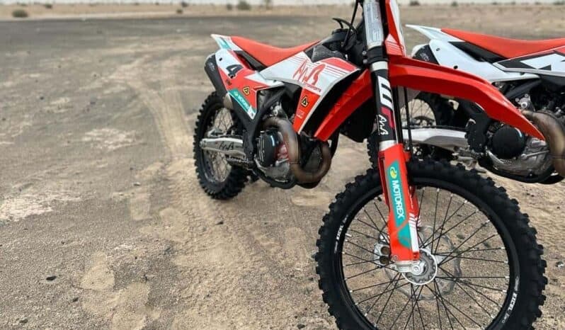 
								KTM 450 Exc-F 2023 full									