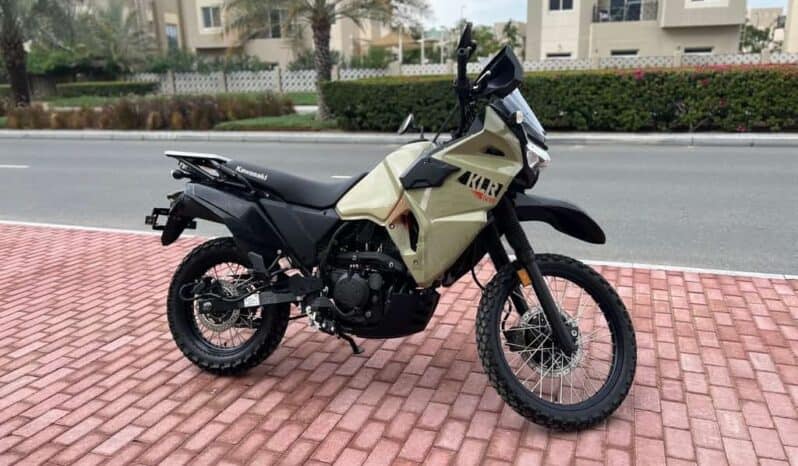 
								KAWASAKI Klr650 2022 full									