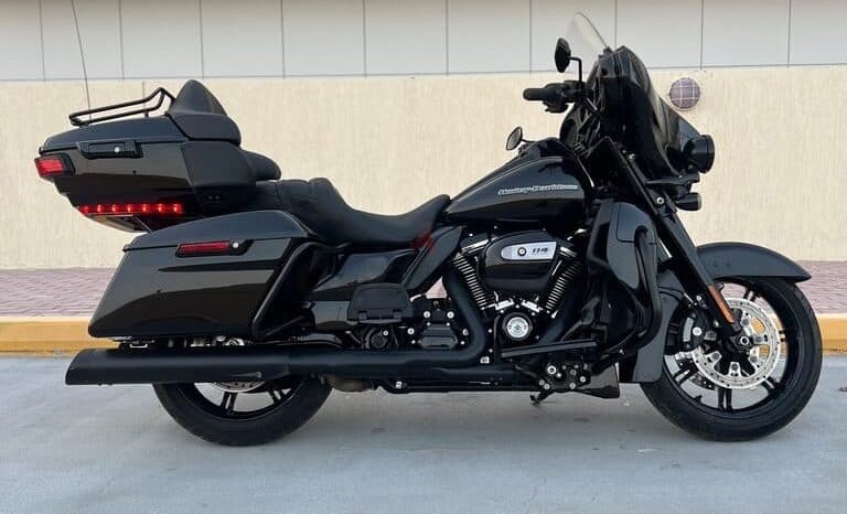 
								HARLEY-DAVIDSON Ultra Limited 114 (Flhtk) 2022 full									