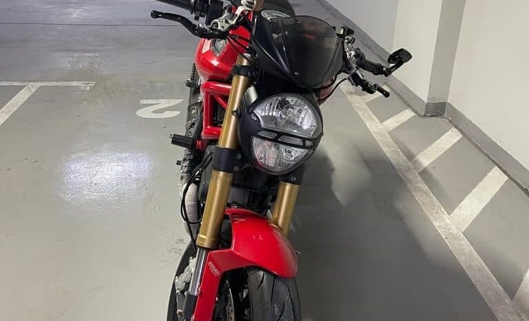 
								DUCATI Monster 1100 2012 full									