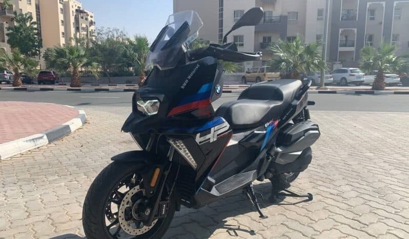 
								BMW C 400 X 2020 full									