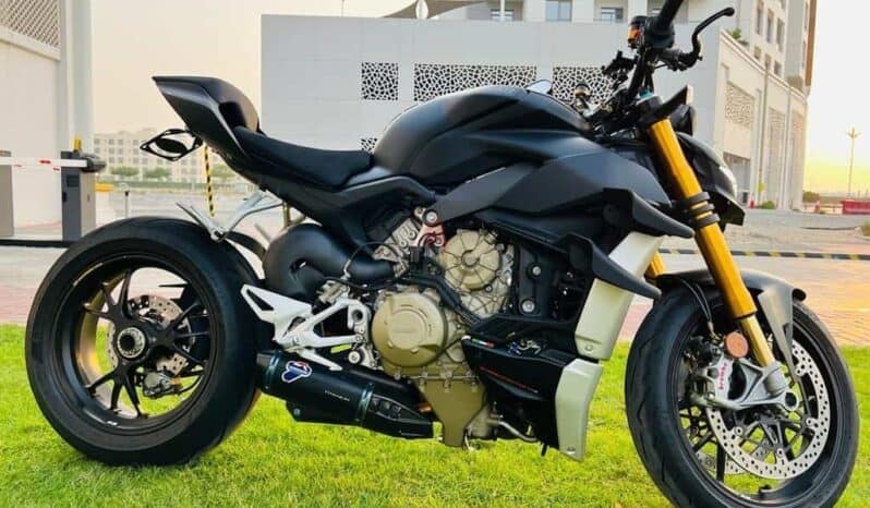 
								DUCATI Streetfighter V4 S 2022 full									