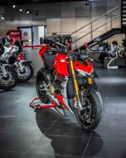 DUCATI Streetfighter V4 S 2021