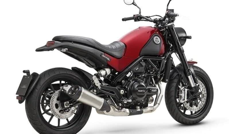 
								BENELLI Leoncino 2018 full									