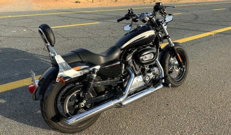 
								HARLEY-DAVIDSON Sportster 1200 Custom B (Xl1200Cb) 2019 full									