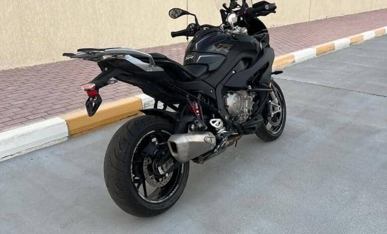 
								BMW S 1000 Xr 2019 full									