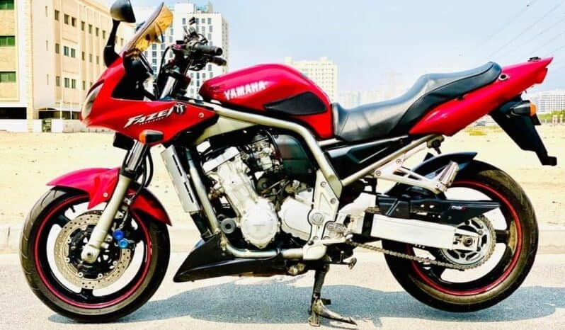 
								YAMAHA Fz1 Fazer (Fzs1000S) 2009 full									