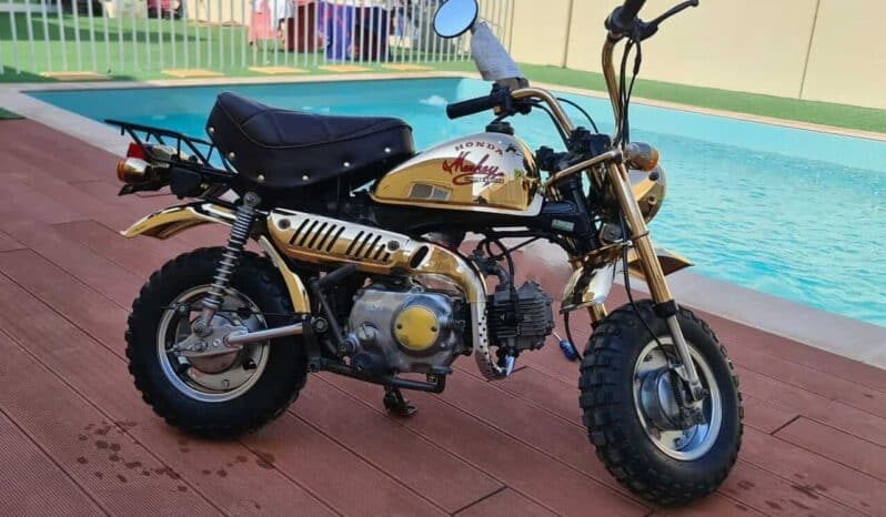 
								HONDA Z50J 1984 full									