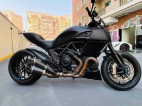 DUCATI Diavel 2015