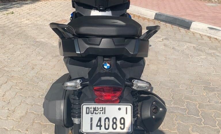 
								BMW C 400 X 2020 full									