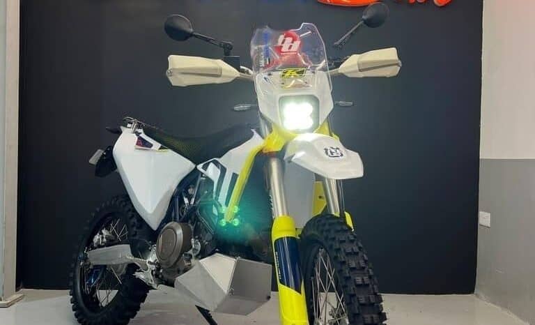 
								HUSQVARNA 701 Enduro 2021 full									