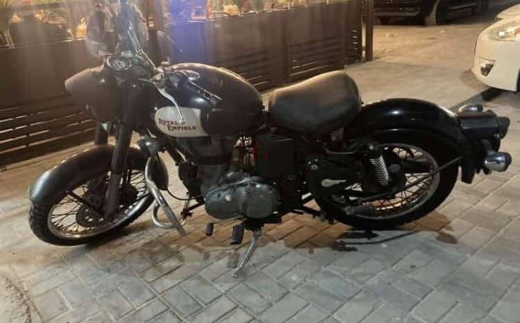 
								ROYAL ENFIELD Classic 500 2012 full									