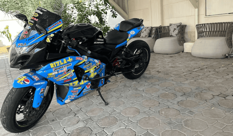 
								SUZUKI Gsx-R1000 2016 full									