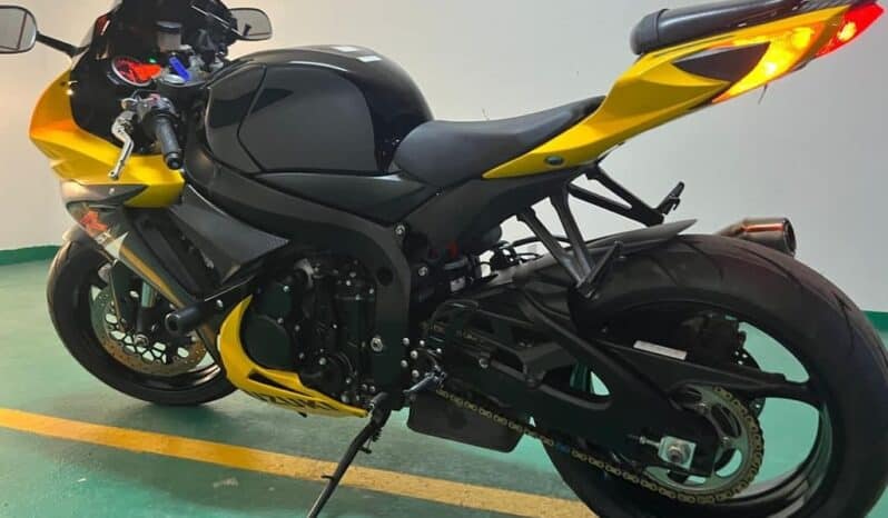 
								SUZUKI Gsx-S750 2017 full									