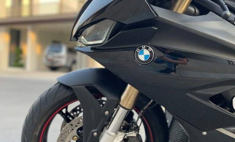 
								BMW S 1000 Rr 2022 full									