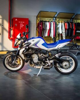 MV AGUSTA Brutale 800 2015