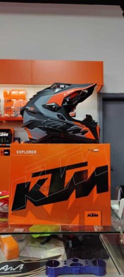 
										KTM 1290 Super Adventure S 2023 full									